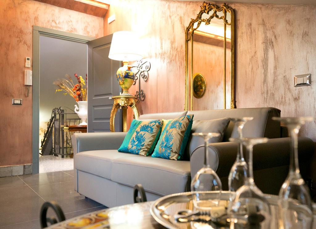 Animosa Suites Кастильоне-ди-Сицилия Экстерьер фото